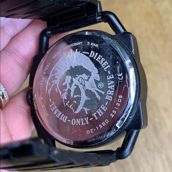 Diesel Men’s Black Large Face Watch - Picture 4 of 7